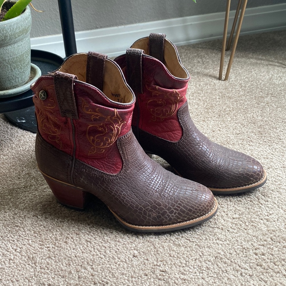 Twisted X Women’s boots size 8